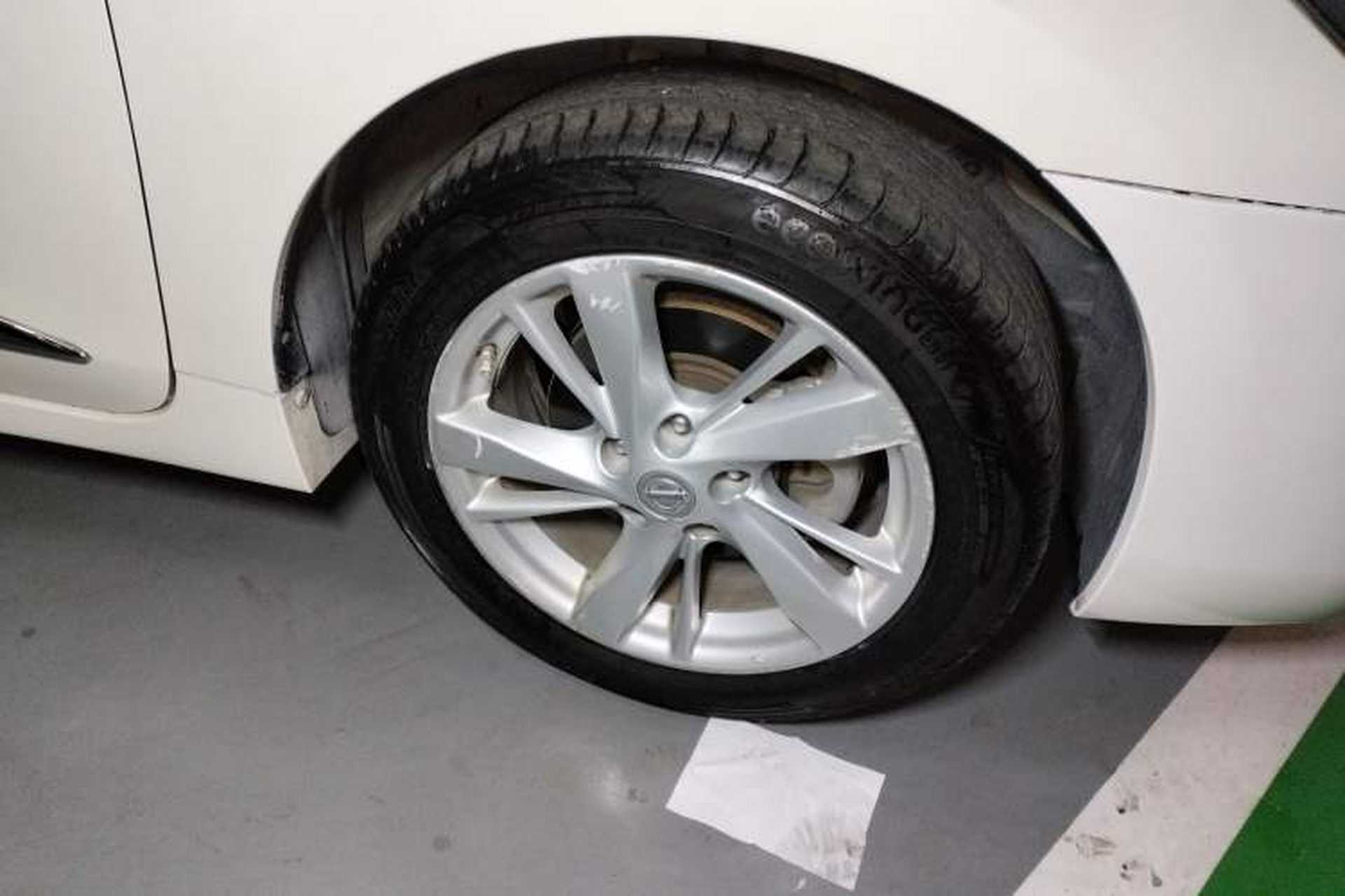 Used Nissan Teana 2015 2.0L XL Upper Champions League Tech Edition Right Front Wheel Hub