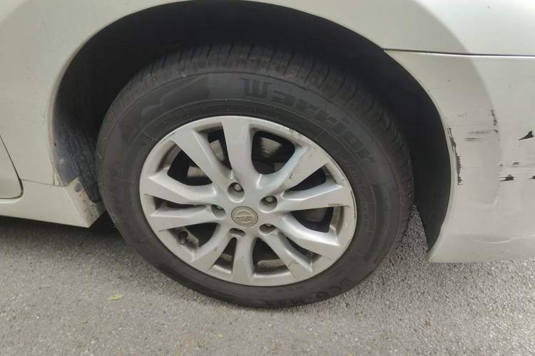 Used Nissan Teana 2015 2.0L XL-Sporty UEFA Champions League Edition Right Front Wheel Hub