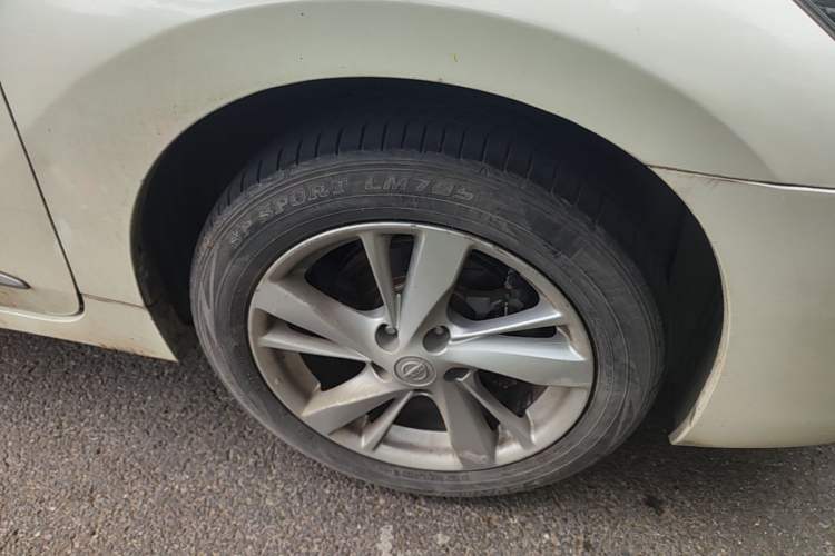 Used Nissan Teana 2015 2.0L XL Upper Champions League Tech Edition Right Front Wheel Hub