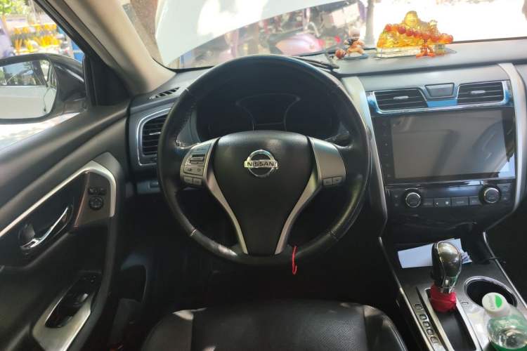Used Nissan Teana 2015 2.0L XL Upper Champions League Tech Edition Steering Wheel