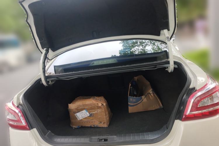 Used Nissan Teana 2015 2.0L XL Upper Champions League Tech Edition Trunk