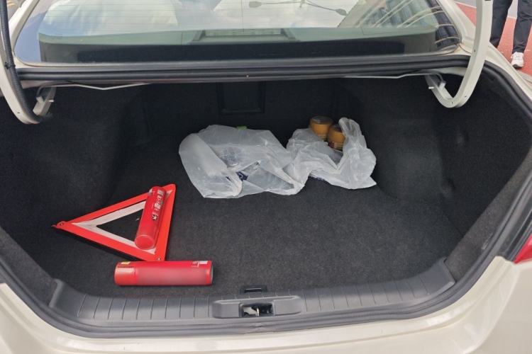 Used Nissan Teana 2015 2.0L XL Upper Champions League Tech Edition Trunk
