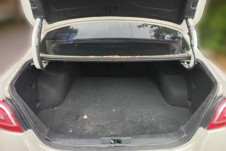 Used Nissan Teana 2015 2.0L XL Upper Champions League Tech Edition Trunk