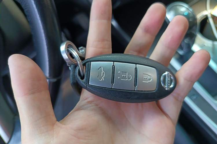 Used Nissan Teana 2015 2.0L XL-Sporty UEFA Champions League Edition Vehicle Key