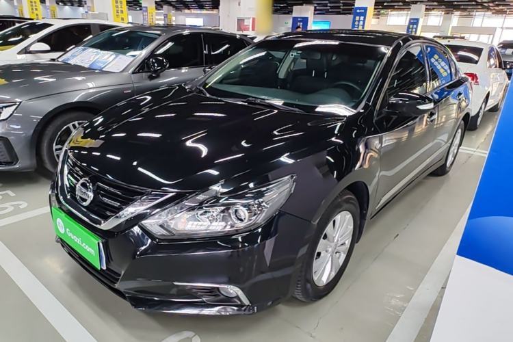 Nissan Teana 2016 Revised Version 2.0L XL Comfort Edition usado Guazi used car, China used car export, Used car for sale, Used cars, Cheapest cars for sale