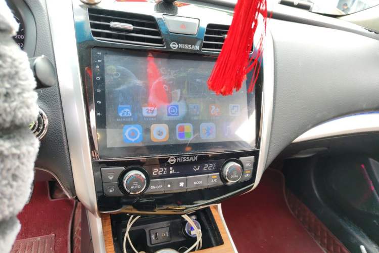 Used Nissan Teana 2016 2.0L XL Comfort Edition Audio And AC Panel