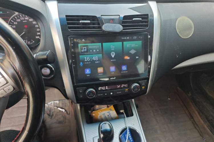 Used Nissan Teana 2016 Revised Version 2.0L XL Comfort Edition Audio And AC Panel
