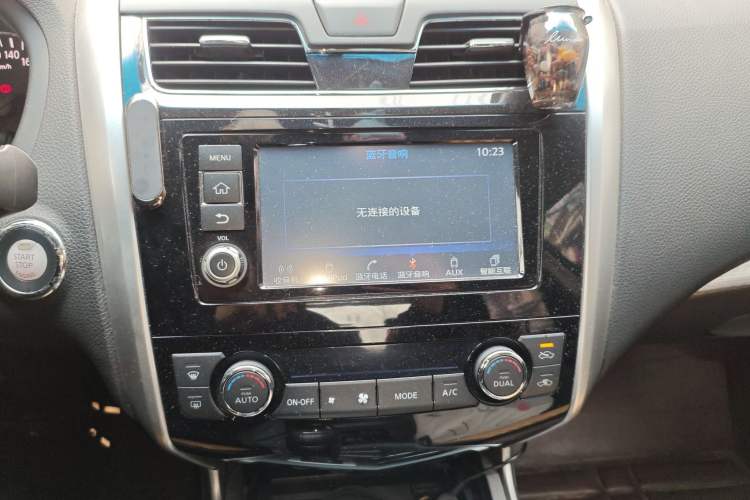 Used Nissan Teana 2016 2.0L XL Comfort Edition Audio And AC Panel