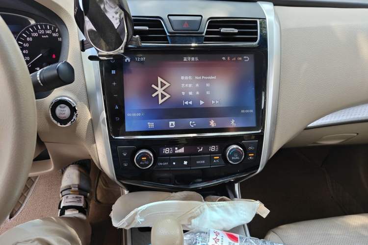Used Nissan Teana 2016 2.0L XE Fashion Edition Audio And AC Panel