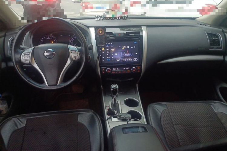 Used Nissan Teana 2016 2.0L XL Comfort Edition Center Console