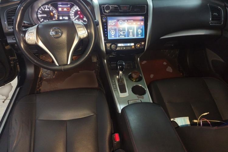 Used Nissan Teana 2016 2.0L XL Comfort Edition Center Console