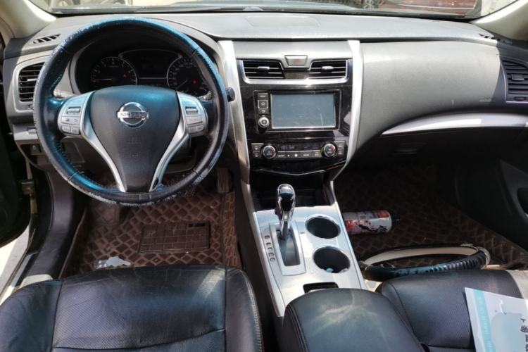 Used Nissan Teana 2016 2.0L XL Comfort Edition Center Console