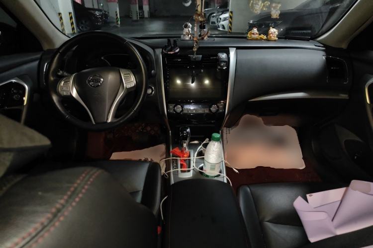 Used Nissan Teana 2016 2.0L XL-Upper Smart Edition Center Console