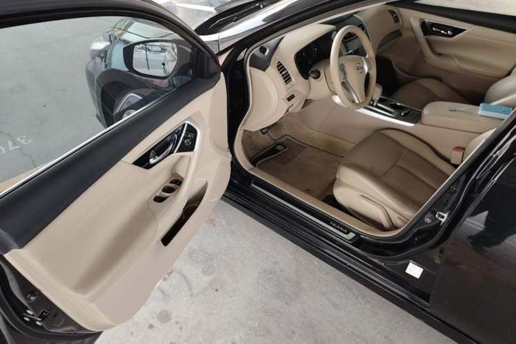 Used Nissan Teana 2016 2.0L XE Fashion Edition Driver Seat