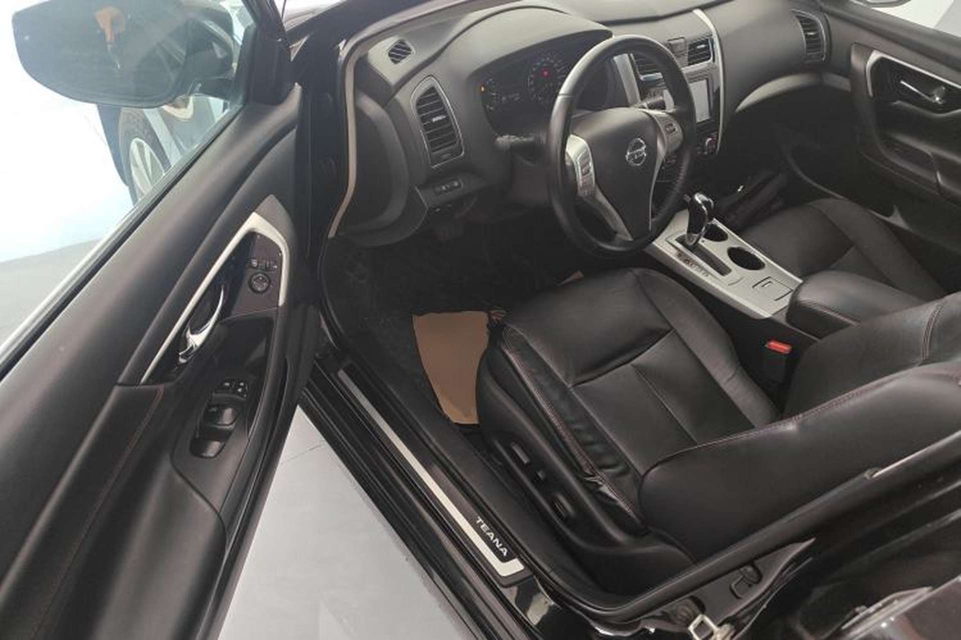Used Nissan Teana 2016 Revised Version 2.0L XL Comfort Edition Driver Seat