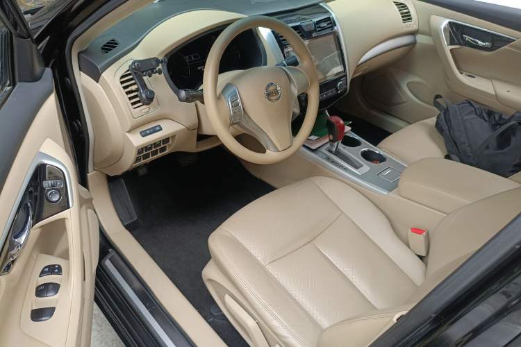 Used Nissan Teana 2016 2.0L XE Fashion Edition Driver Seat