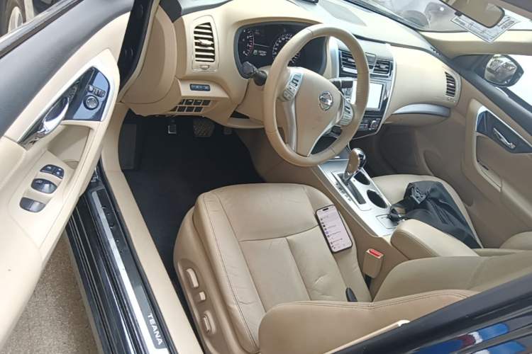Used Nissan Teana 2016 Revised Version 2.0L XL Comfort Edition Driver Seat