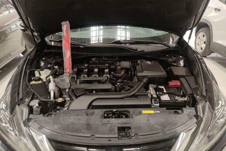Used Nissan Teana 2016 Revised Version 2.0L XL Comfort Edition Engine Bay