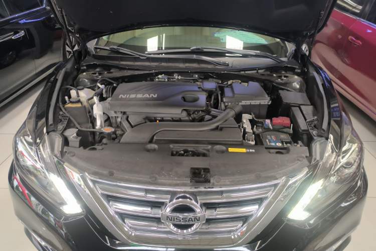 Used Nissan Teana 2016 2.0L XL Comfort Edition Engine Bay