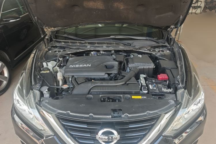 Used Nissan Teana 2016 2.0L XE Fashion Edition Engine Bay