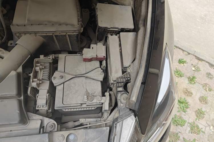 Used Nissan Teana 2016 2.0L XL-Upper Smart Edition Engine Bay Left