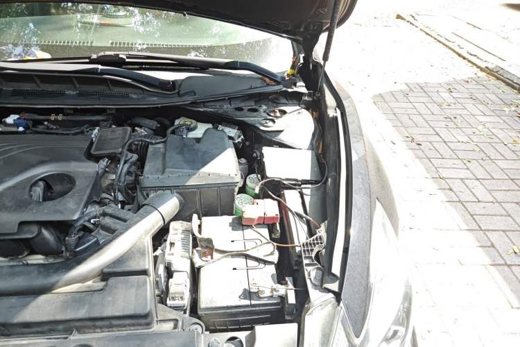 Used Nissan Teana 2016 2.0L XL Comfort Edition Engine Bay Left