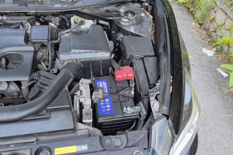 Used Nissan Teana 2016 2.0L XE Fashion Edition Engine Bay Left