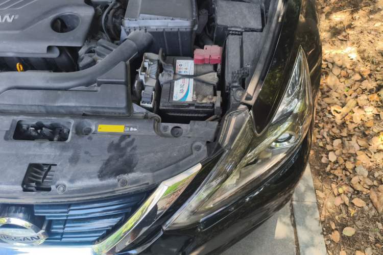 Used Nissan Teana 2016 2.0L XL Comfort Edition Engine Bay Left