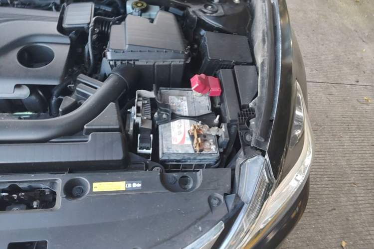 Used Nissan Teana 2016 Revised Version 2.0L XL Comfort Edition Engine Bay Left