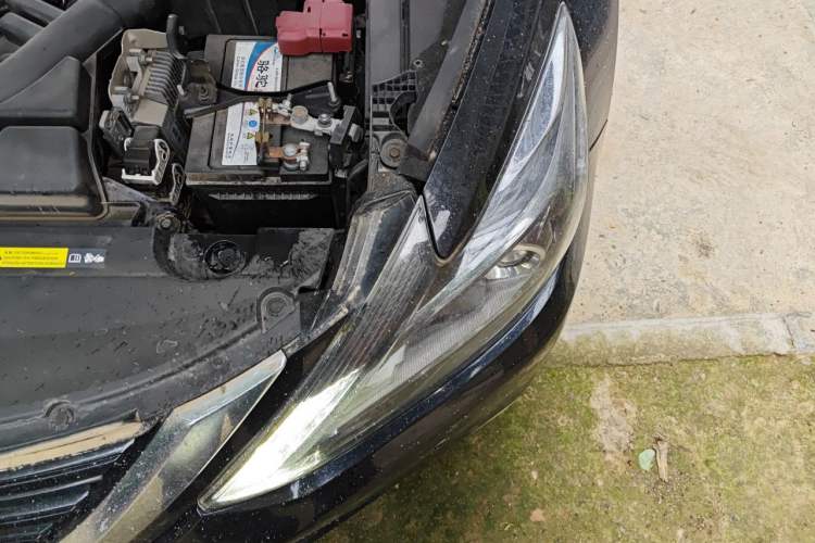 Used Nissan Teana 2016 2.0L XE Fashion Edition Engine Bay Left