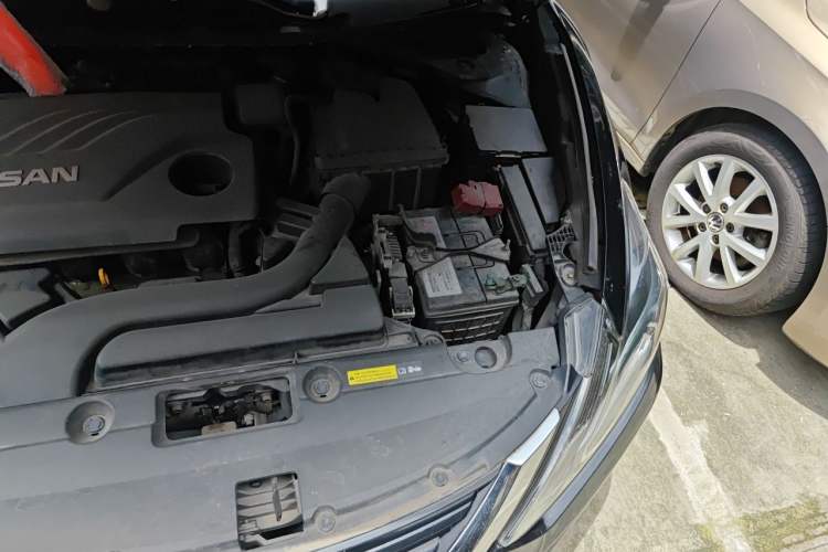 Used Nissan Teana 2016 2.0L XL Comfort Edition Engine Bay Left