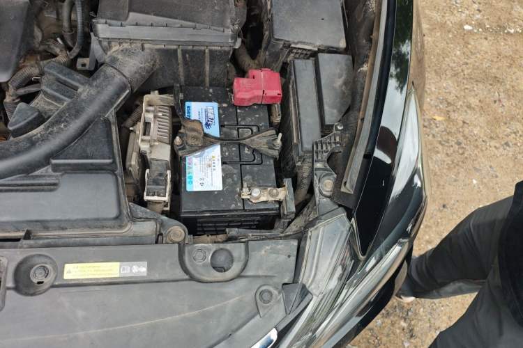 Used Nissan Teana 2016 2.0L XL Comfort Edition Engine Bay Left