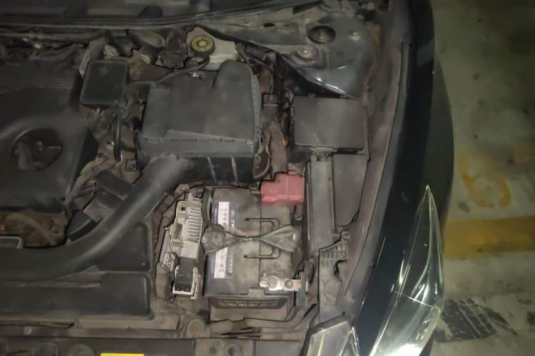 Used Nissan Teana 2016 2.0L XL Comfort Edition Engine Bay Left