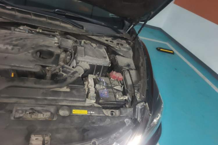 Used Nissan Teana 2016 2.0L XL Comfort Edition Engine Bay Left