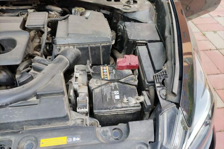 Used Nissan Teana 2016 2.0L XL-Upper Smart Edition Engine Bay Left