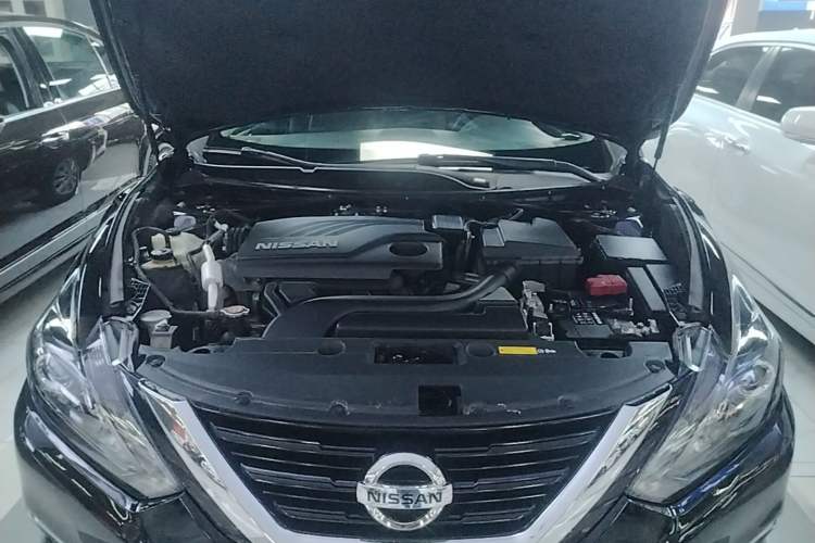 Used Nissan Teana 2016 2.0L XL Comfort Edition Engine Bay