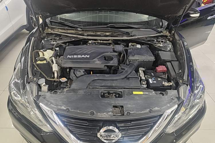 Used Nissan Teana 2016 2.0L XL Comfort Edition Engine Bay