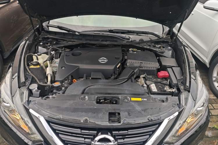 Used Nissan Teana 2016 2.5L XL-Upper Smart Enjoyment Version Engine Bay