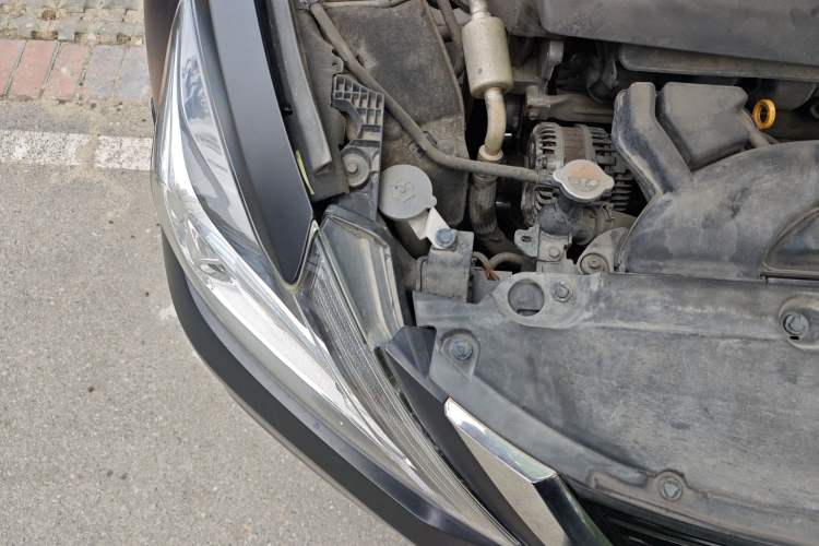Used Nissan Teana 2016 2.0L XE Fashion Edition Engine Bay Right
