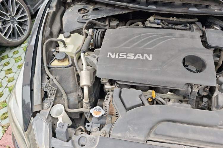 Used Nissan Teana 2016 2.0L XL Comfort Edition Engine Bay Right