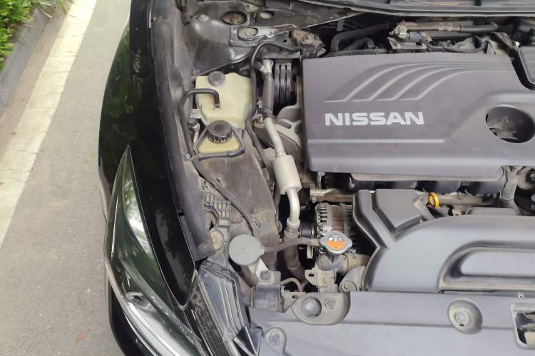 Used Nissan Teana 2016 2.0L XL Comfort Edition Engine Bay Right