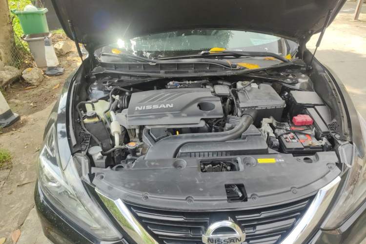 Used Nissan Teana 2016 2.0L XL Comfort Edition Engine Bay Right