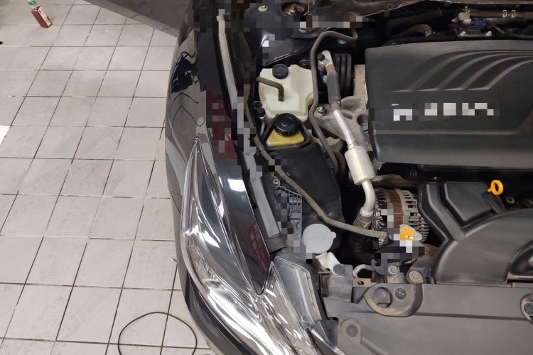 Used Nissan Teana 2016 2.0L XL Comfort Edition Engine Bay Right