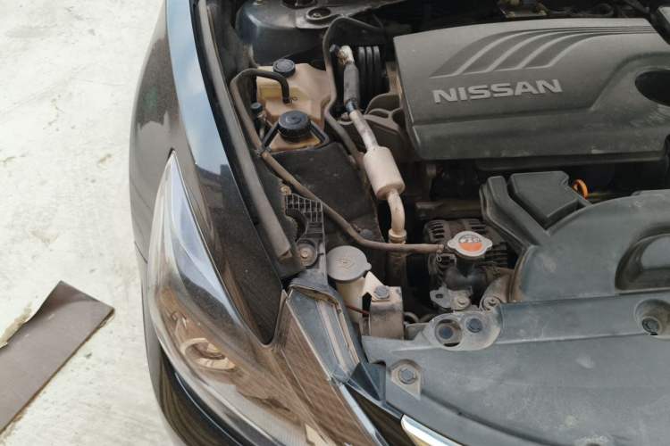 Used Nissan Teana 2016 2.0L XL Comfort Edition Engine Bay Right