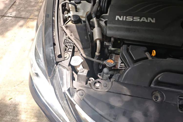Used Nissan Teana 2016 2.0L XE Fashion Edition Engine Bay Right