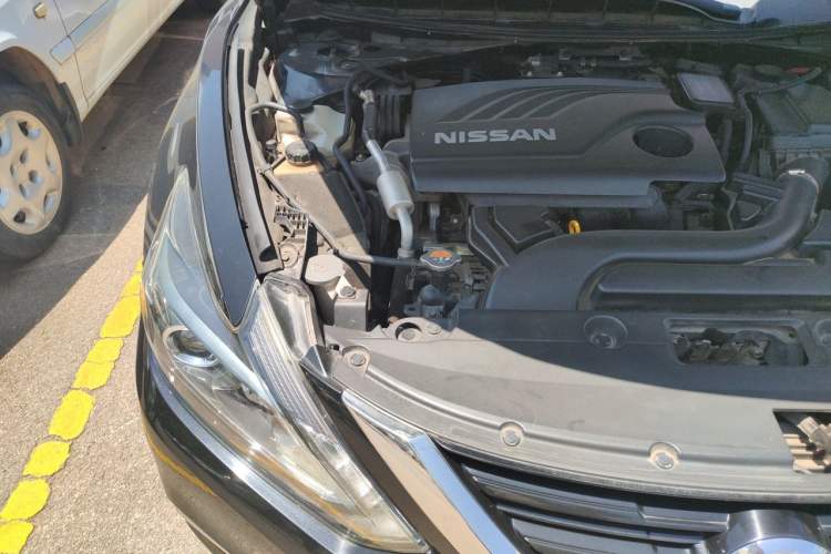 Used Nissan Teana 2016 Revised Version 2.0L XL Comfort Edition Engine Bay Right
