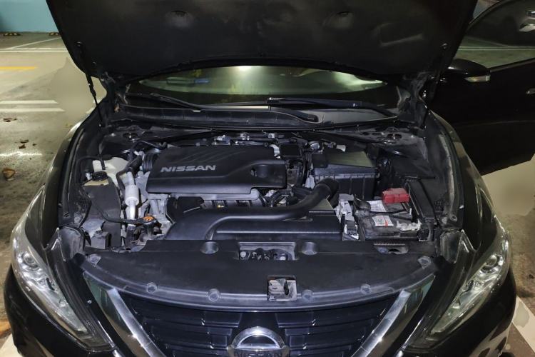 Used Nissan Teana 2016 2.0L XE Fashion Edition Engine Bay