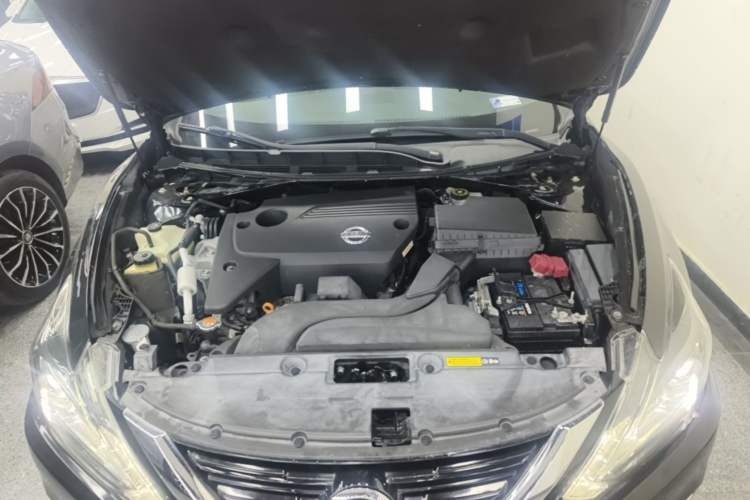 Used Nissan Teana 2016 2.5L XL-UpperNAVI Tech Prestige Edition Engine Bay