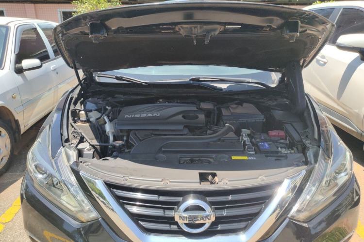 Used Nissan Teana 2016 Revised Version 2.0L XL Comfort Edition Engine Bay