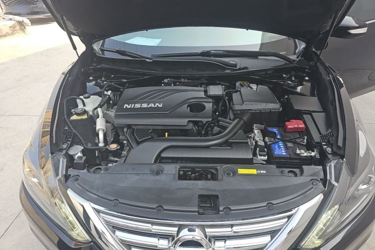 Used Nissan Teana 2016 Revised Version 2.0L XL Comfort Edition Engine Bay
